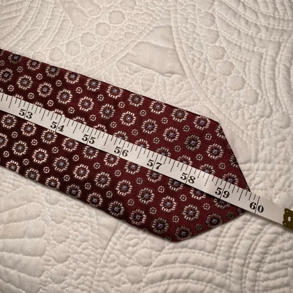 Hugo Boss Men's Burgundy Jacquard Geometric Silk Neck Tie 60